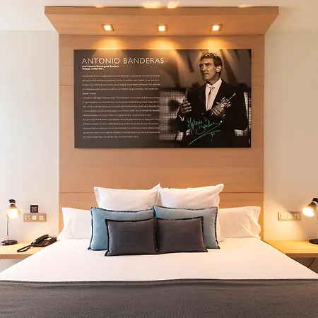 Zinema7 Hotel