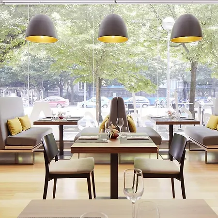 Hotel Zinema7 4*