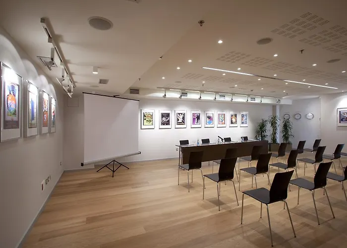 Hotell Zinema7 San Sebastián