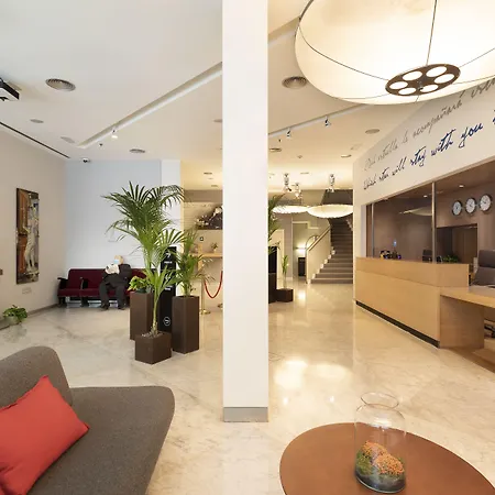 Zinema7 Hotell