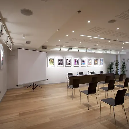 酒店 Zinema7 圣塞瓦斯蒂安